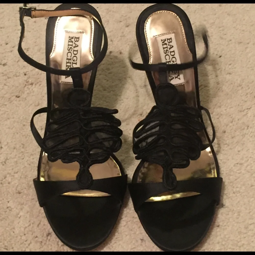 Badgley Mischka Black Satin Embellished T-Strap Sandals